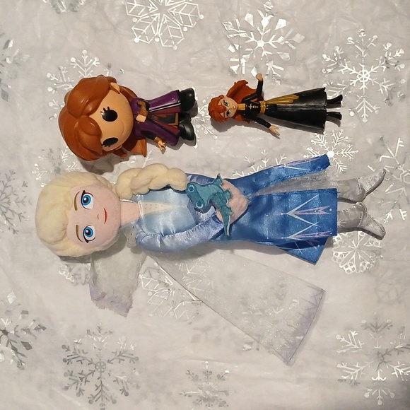 Disney Princess Bundle - Picture 3 of 3